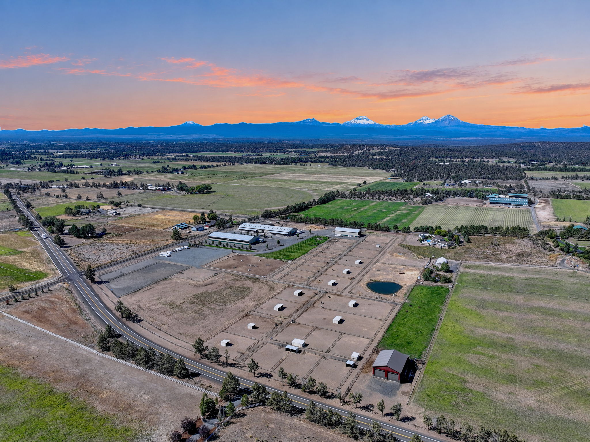Aerial view with Cascade mountain views